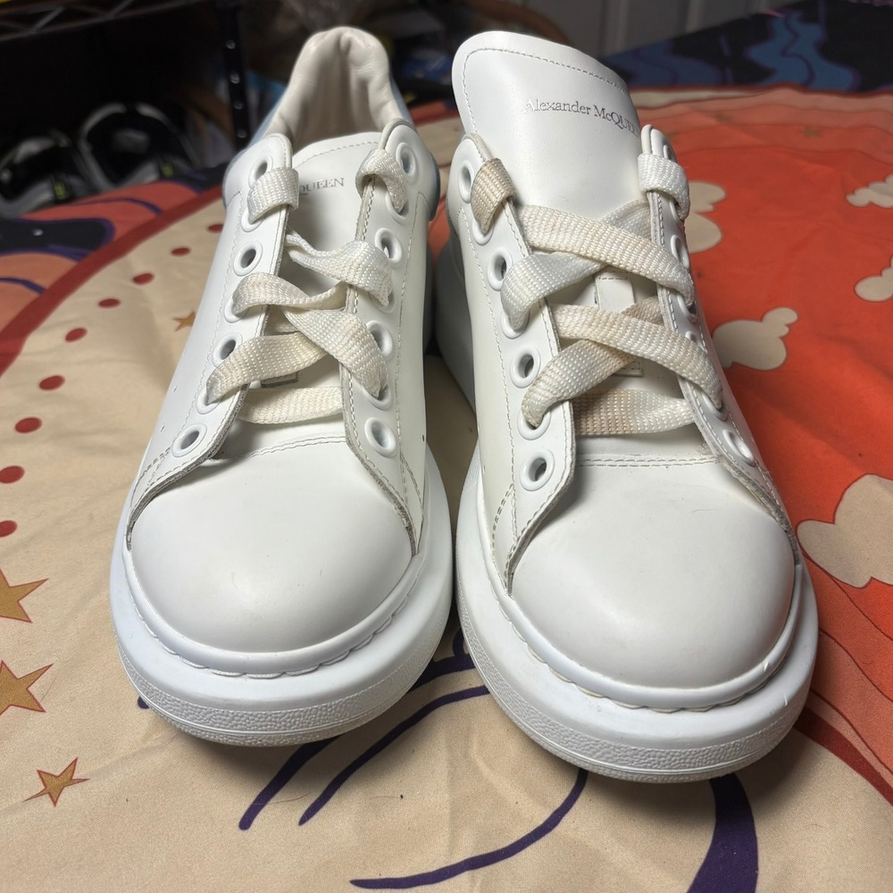 Alexander McQueen Oversized Sneakers White Light Blue Suede 553770 38.5 Designer - Picture 7 of 16